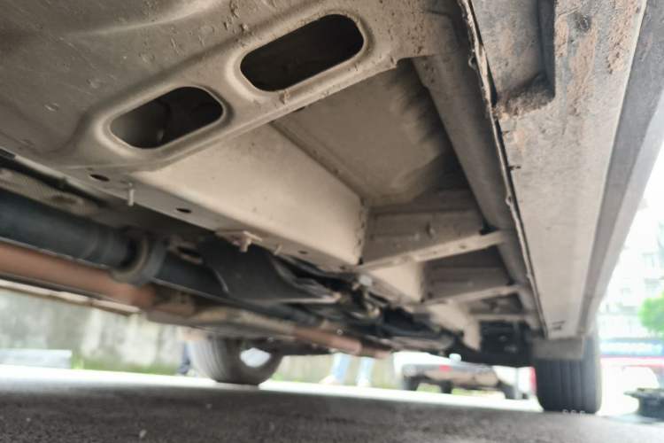 Used Chevrolet Equinox 2018 550T Automatic All-Wheel-Drive Explorer Edition Chassis Front Left
