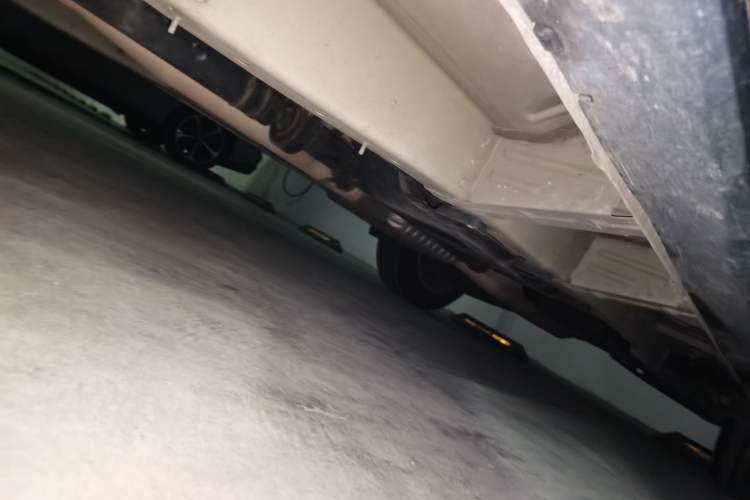 Used Chevrolet Equinox 2018 550T Automatic All-Wheel-Drive Explorer Edition Chassis Front Left