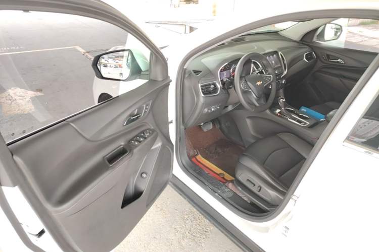 Used Chevrolet Equinox 2018 535T Automatic YuJie Edition Driver Seat