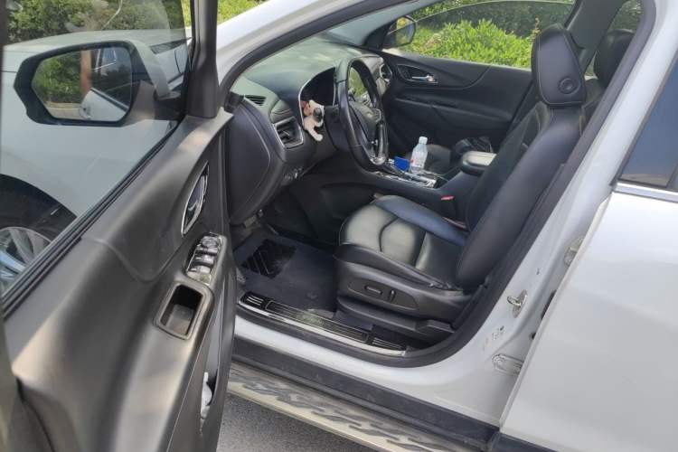 Used Chevrolet Equinox 2018 535T Automatic YuJie Edition Driver Seat