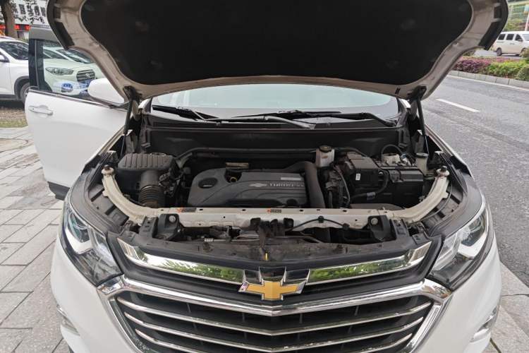 Used Chevrolet Equinox 2018 535T Automatic YuJie Edition Engine Bay