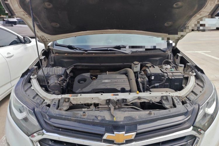 Used Chevrolet Equinox 2018 535T Automatic YuJie Edition Engine Bay
