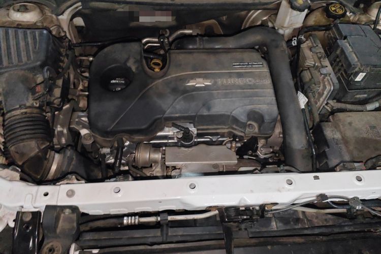 Used Chevrolet Equinox 2018 535T Automatic YuJie Edition Engine Bay