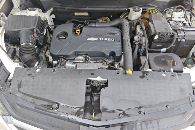 Used Chevrolet Equinox 2018 535T Automatic YuJie Edition Engine Bay