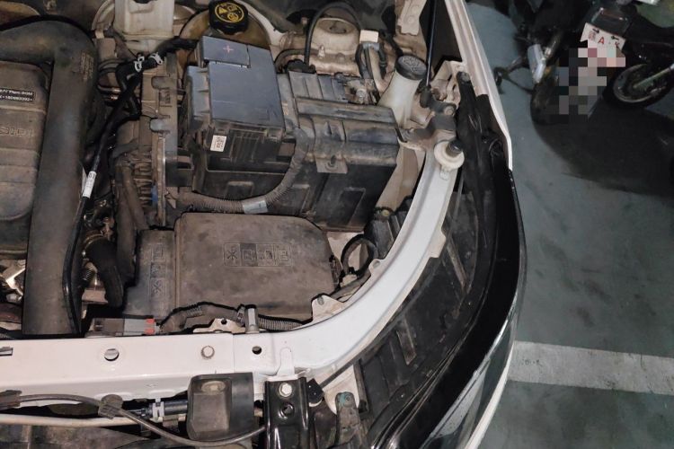 Used Chevrolet Equinox 2018 535T Automatic YuJie Edition Engine Bay Left