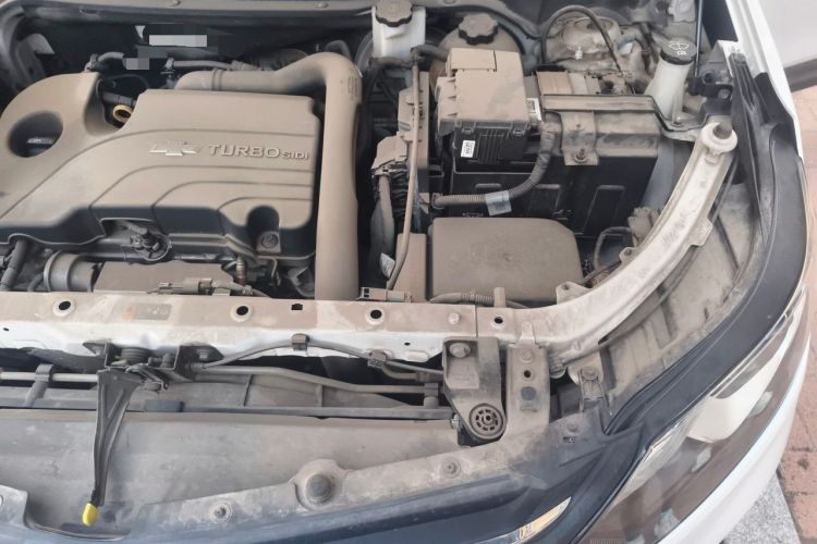 Used Chevrolet Equinox 2018 535T Automatic YuJie Edition Engine Bay Left