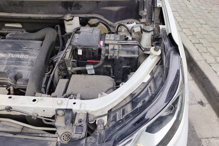 Used Chevrolet Equinox 2018 535T Automatic YuJie Edition Engine Bay Left