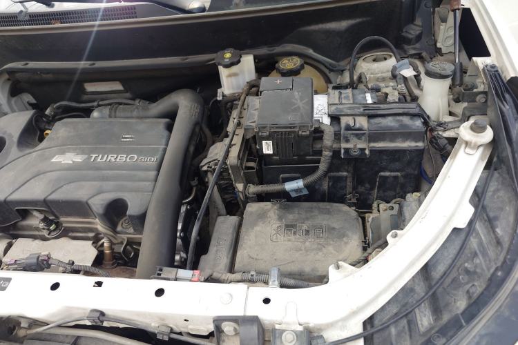 Used Chevrolet Equinox 2018 535T Automatic Chijie Edition Engine Bay Left