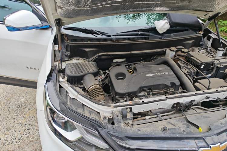 Used Chevrolet Equinox 2018 535T Automatic YuJie Edition Engine Bay Right