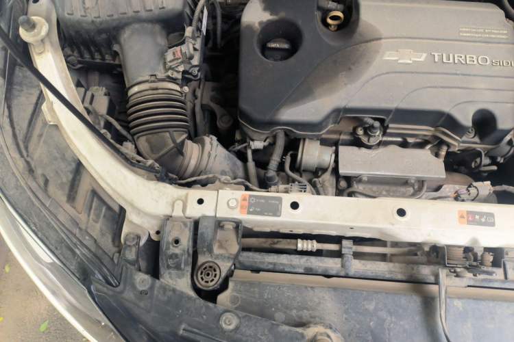 Used Chevrolet Equinox 2018 535T Automatic Chijie Edition Engine Bay Right