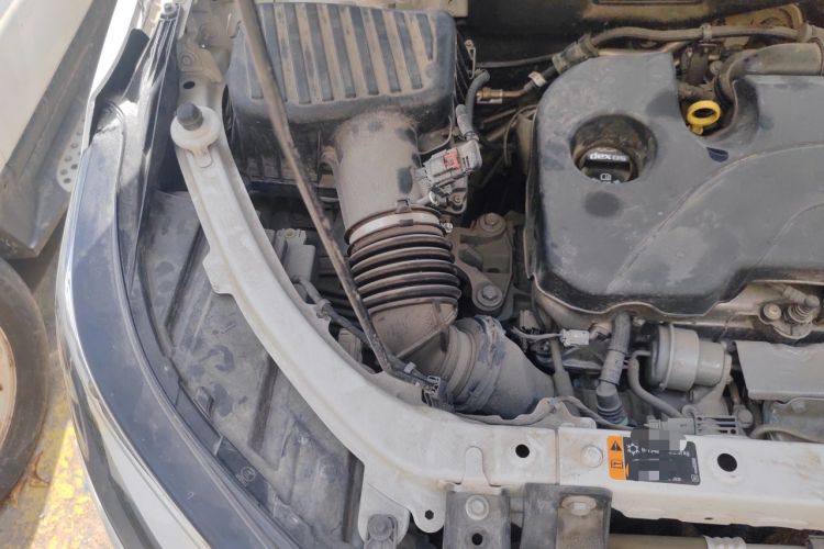 Used Chevrolet Equinox 2018 535T Automatic YuJie Edition Engine Bay Right