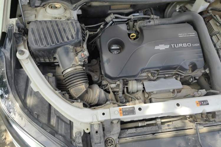 Used Chevrolet Equinox 2018 535T Automatic YuJie Edition Engine Bay Right