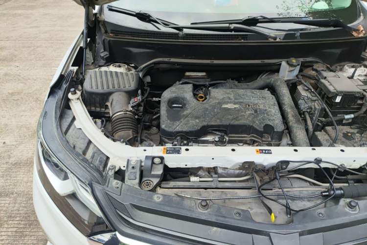 Used Chevrolet Equinox 2018 535T Automatic Chijie Edition Engine Bay Right