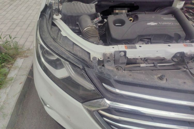 Used Chevrolet Equinox 2018 535T Automatic Chijie Edition Engine Bay Right