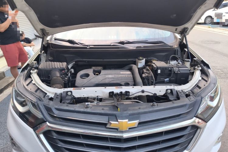 Used Chevrolet Equinox 2018 535T Automatic Chijie Edition Engine Bay
