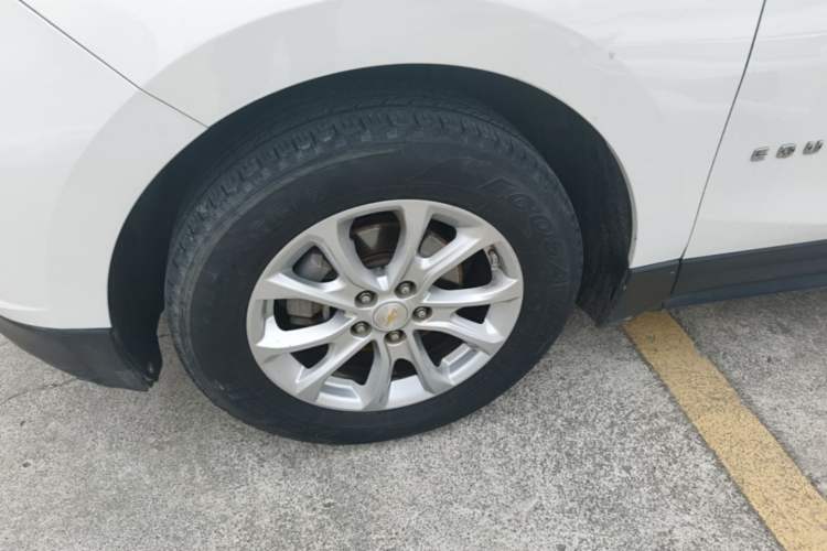 Used Chevrolet Equinox 2018 535T Automatic Lingjie Edition Exterior 4