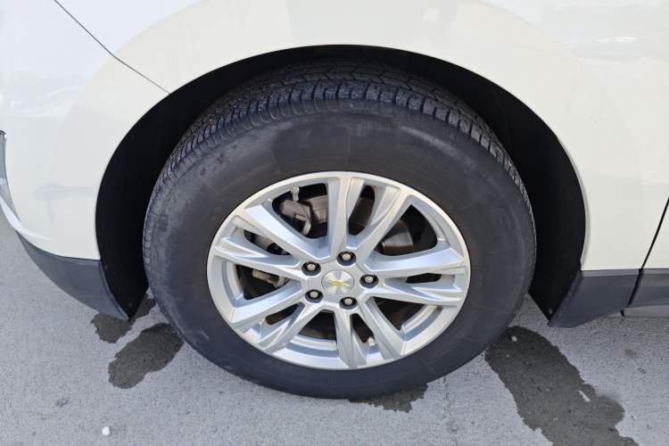 Used Chevrolet Equinox 2018 535T Automatic YuJie Edition Exterior 4