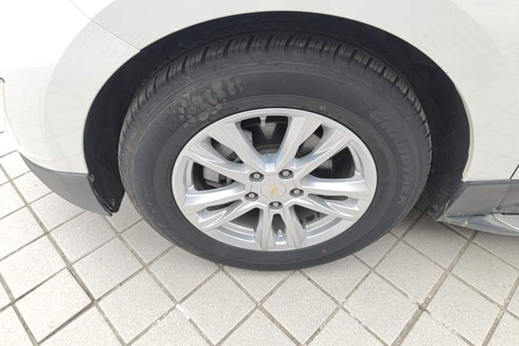 Used Chevrolet Equinox 2018 535T Automatic YuJie Edition Exterior 4