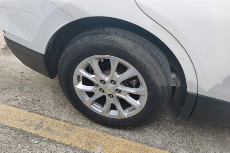 Used Chevrolet Equinox 2018 535T Automatic Lingjie Edition Exterior 5