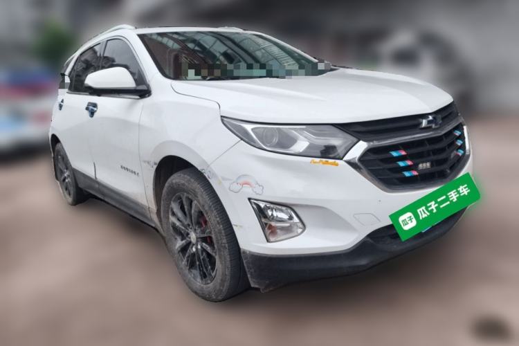 Used Chevrolet Equinox 2018 550T Automatic All-Wheel-Drive Explorer Edition Front Right 45 Deg