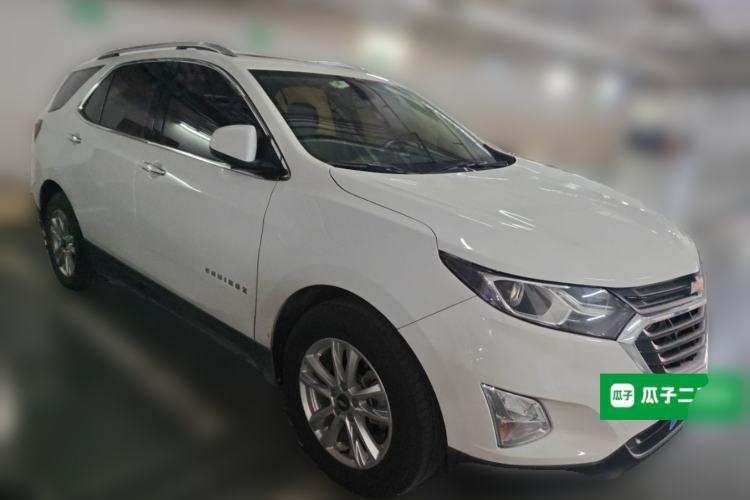 Used Chevrolet Equinox 2018 535T Automatic YuJie Edition Front Right 45 Deg