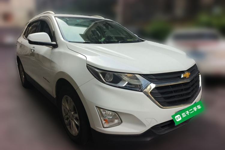 Used Chevrolet Equinox 2018 535T Automatic YuJie Edition Front Right 45 Deg