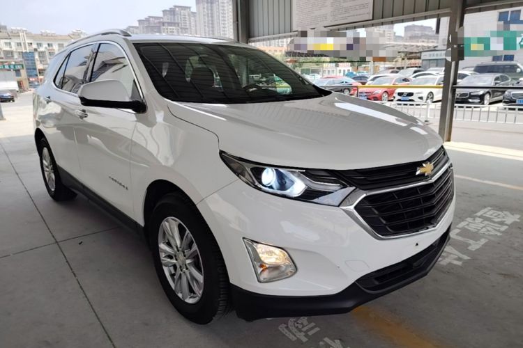 Used Chevrolet Equinox 2018 535T Automatic YuJie Edition Front Right 45 Deg