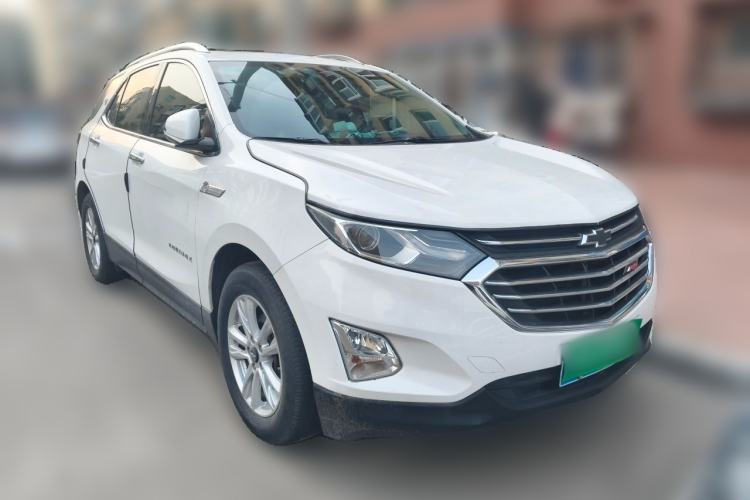 Used Chevrolet Equinox 2018 535T Automatic YuJie Edition Front Right 45 Deg