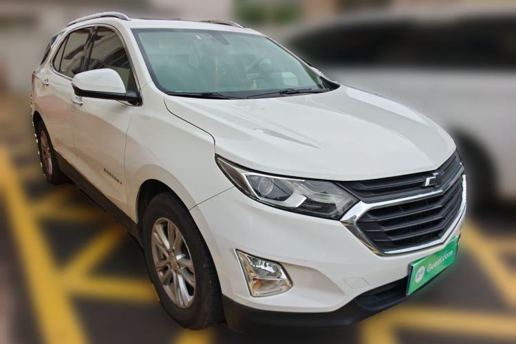 Used Chevrolet Equinox 2018 535T Automatic YuJie Edition Front Right 45 Deg