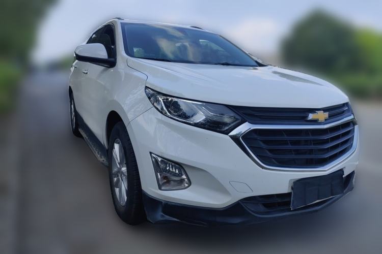 Used Chevrolet Equinox 2018 535T Automatic YuJie Edition Front Right 45 Deg