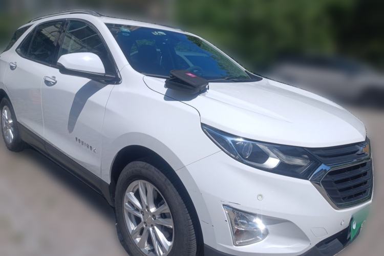 Used Chevrolet Equinox 2018 535T Automatic YuJie Edition Front Right 45 Deg