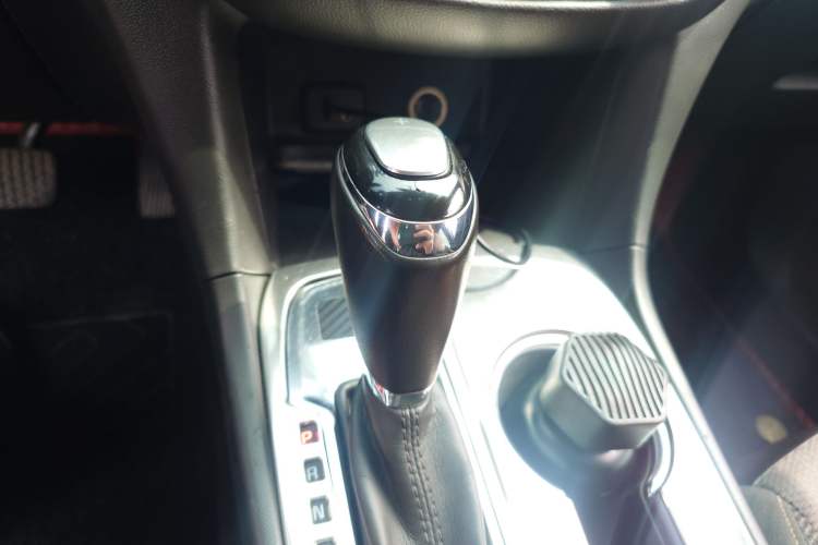 Used Chevrolet Equinox 2018 535T Automatic Chijie Edition Gear Lever