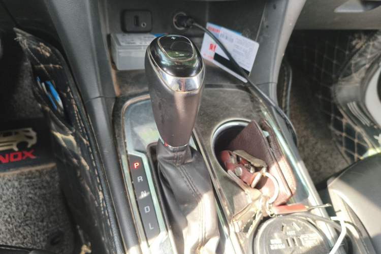 Used Chevrolet Equinox 2018 535T Automatic YuJie Edition Gear Lever