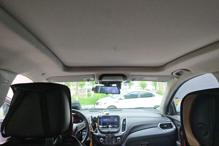 Used Chevrolet Equinox 2018 535T Automatic YuJie Edition Headliner