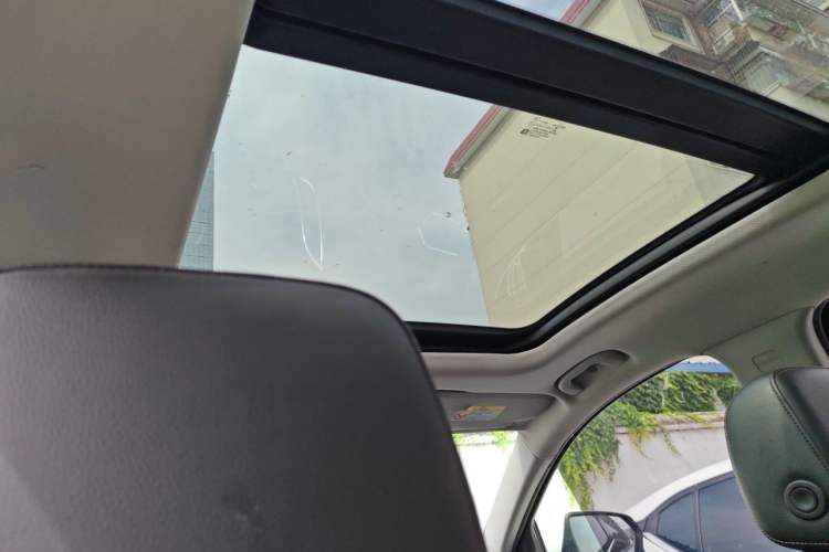 Used Chevrolet Equinox 2018 535T Automatic YuJie Edition Headliner