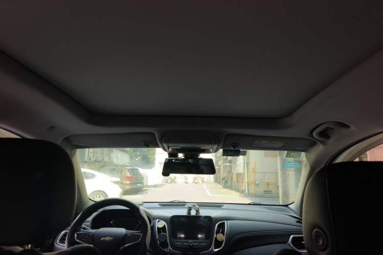 Used Chevrolet Equinox 2018 535T Automatic YuJie Edition Headliner