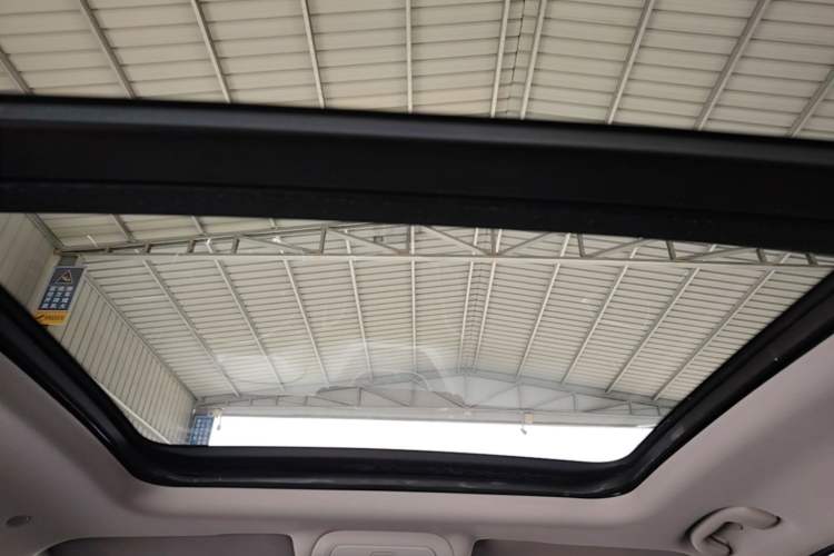 Used Chevrolet Equinox 2018 535T Automatic YuJie Edition Headliner