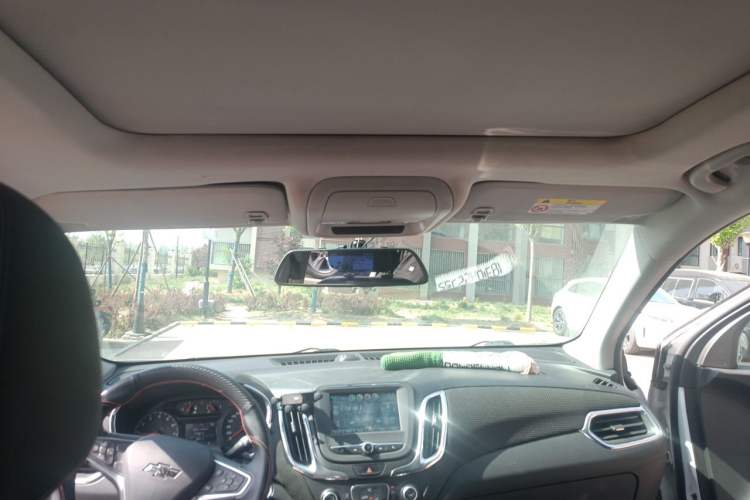 Used Chevrolet Equinox 2018 535T Automatic Chijie Edition Headliner