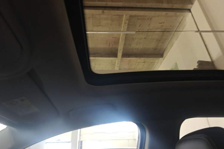 Used Chevrolet Equinox 2018 535T Automatic Chijie Edition Headliner