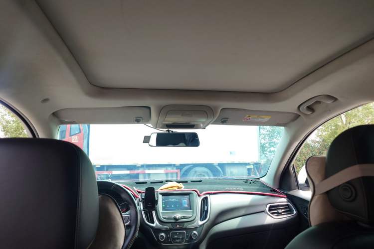 Used Chevrolet Equinox 2018 535T Automatic Chijie Edition Headliner