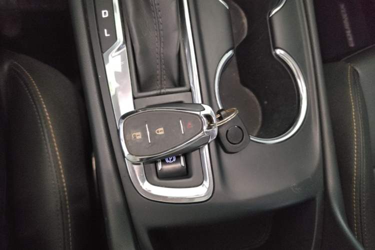 Used Chevrolet Equinox 2018 535T Automatic YuJie Edition Interior 1