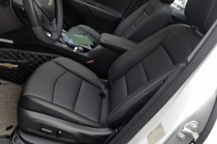 Used Chevrolet Equinox 2018 535T Automatic YuJie Edition Left Front Seat