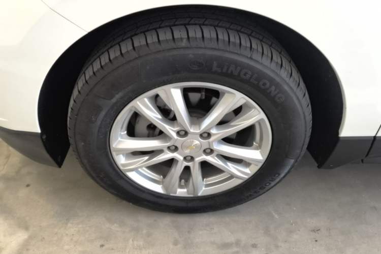 Used Chevrolet Equinox 2018 535T Automatic YuJie Edition Left Front Wheel Hub