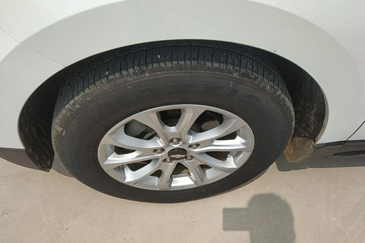 Used Chevrolet Equinox 2018 535T Automatic Chijie Edition Left Front Wheel Hub