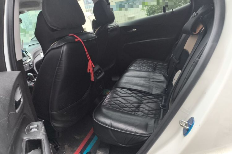 Used Chevrolet Equinox 2018 550T Automatic All-Wheel-Drive Explorer Edition Left Rear Seat