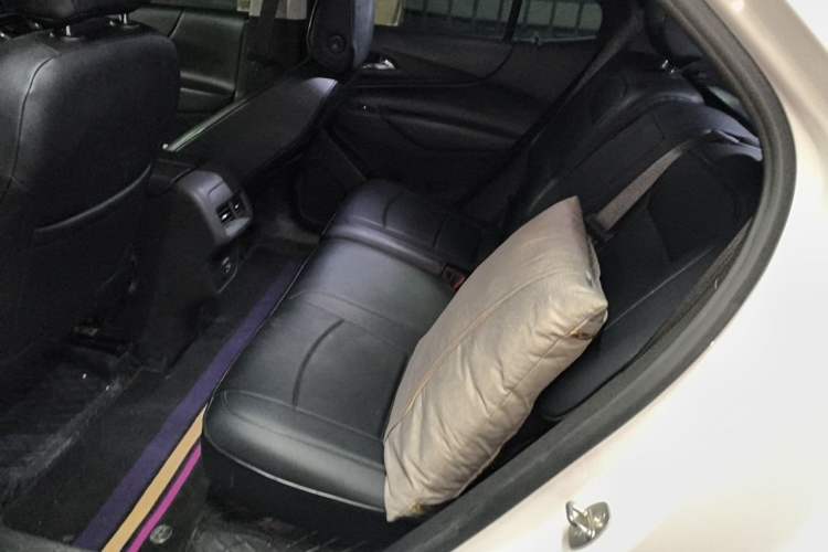 Used Chevrolet Equinox 2018 535T Automatic Chijie Edition Left Rear Seat