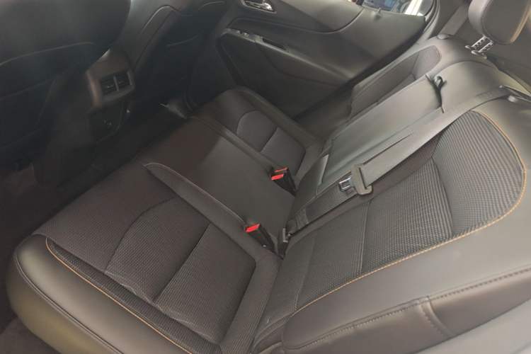 Used Chevrolet Equinox 2018 535T Automatic Chijie Edition Left Rear Seat