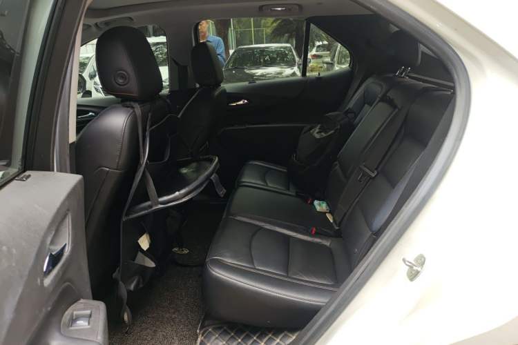 Used Chevrolet Equinox 2018 535T Automatic Chijie Edition Left Rear Seat