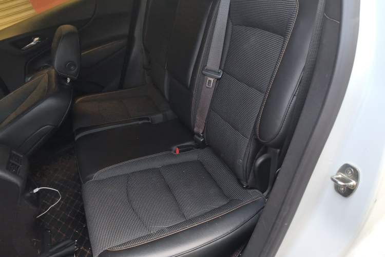 Used Chevrolet Equinox 2018 535T Automatic Chijie Edition Left Rear Seat