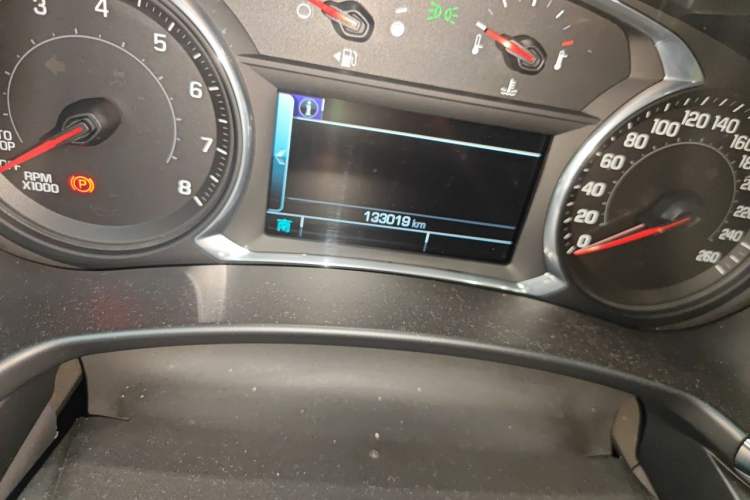 Used Chevrolet Equinox 2018 535T Automatic YuJie Edition Odometer Close Up